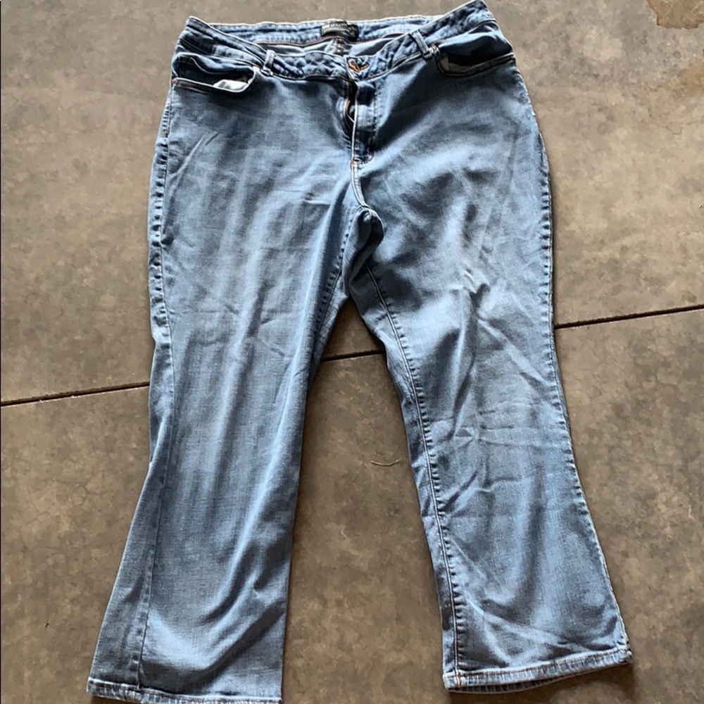 Levi’s curvy bootcut jeans